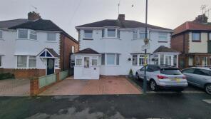 19, Courtway Avenue, Birmingham B14 4PP