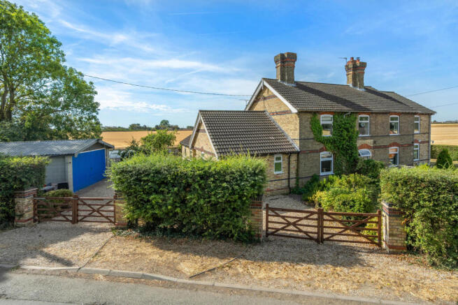2 Manor Farm Cottages (1).jpg