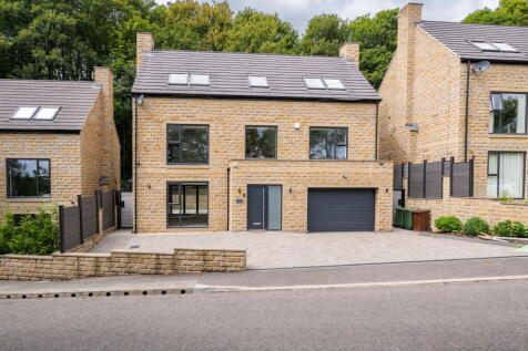 Station Road, Denby Dale, Huddersfield, HD8 8GE