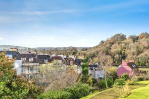 14, Windsor Court, Victoria Terrace, Clifton, Bristol BS8 4LJ