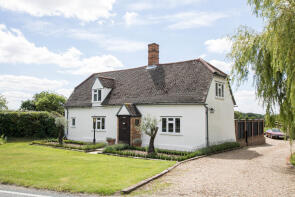 Laceys, Thaxted Road, Saffron Walden CB11 3LS