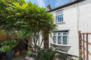 3, Grosvenor Cottages, Margate Hill, Birchington CT7 0HX