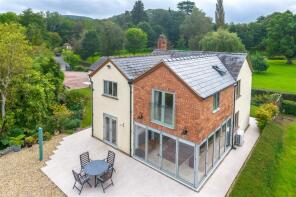 Wakelands, West Malvern Road, Malvern WR13 5NZ