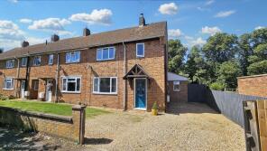 11, Parkfield Road, Northampton NN6 9DT