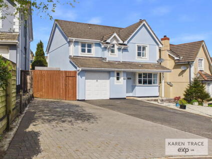 Hill Hay Close, Fowey, PL23