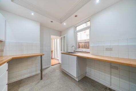 Lower Road, Belvedere, DA17