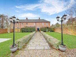 2, Clive House, Rhiews Crossroads To Longslow Junction, Styche, Market Drayton TF9 3RB
