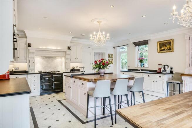 Kitchen/Breakfast