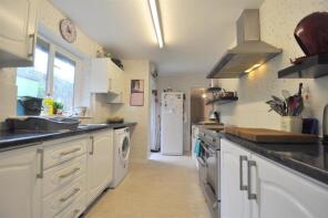 6 Bwthyn Y Bryn, Sun Hill, St Harmon, Rhayader LD6 5LH