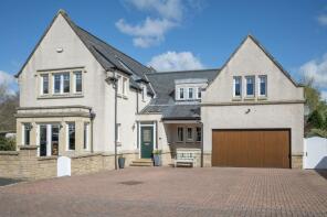 1, Michael Bruce Court, Forestmill FK10 3QB
