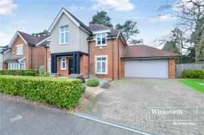 4, Dormy Crescent, Ferndown BH22 8FB