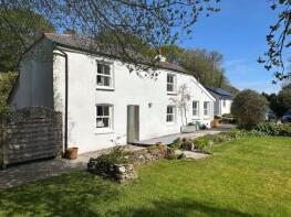 Willow Bridge Cottage, Road From Junction North Of Rising Sun Farm To Twelveheads, Truro TR4 8SN