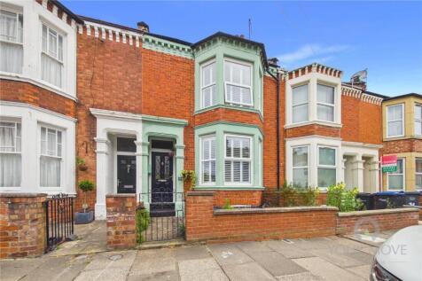 Adams Avenue, Northampton, Northamptonshire, NN1