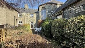 Wesley Cottage, High Street, Dyffryn Ardudwy LL44 2EF