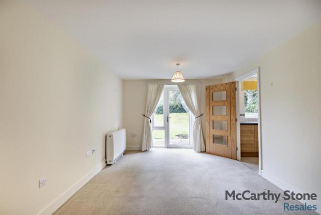8662390-interior02-800.jpg