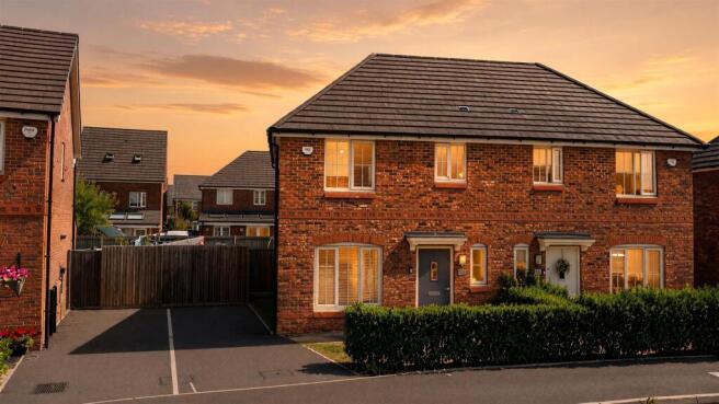 Coates Avenue For Sale