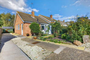 1, Dunslade Grove, Market Harborough LE16 8AG