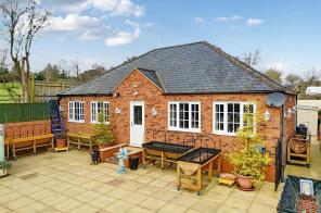 48, Main Street, Northampton NN7 4SG