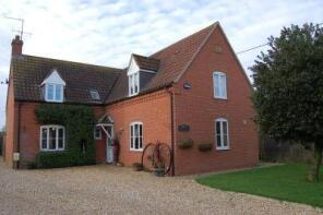 Tully Lodge, School Road, Dereham NR20 5LH