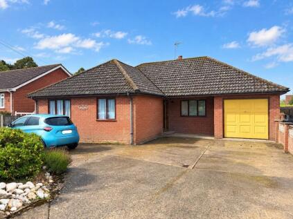 Holton Road,Halesworth,IP19 8HQ