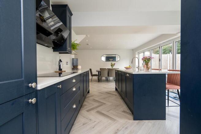 kitchen 3.jpg