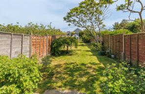 18, Lower Church Road, Cowes PO31 8JG