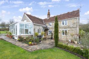 Sevensteps, Green Lane, Gillingham SP8 5EQ