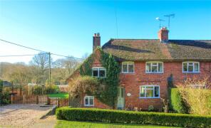 3, Claypit Cottages, Linch Road, Redford, Midhurst GU29 0QF