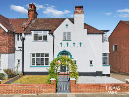 Rosslyn Avenue, Barnet, EN4