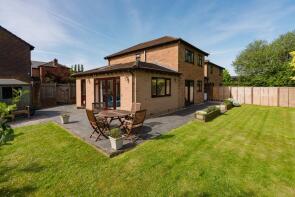 15, The Oaks, Crediton EX17 5PP
