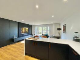 Flat 9, 59 Hawkhurst, Haven Road, Poole BH13 7DN