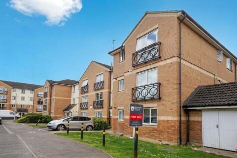 Friars Close, Ilford, IG1