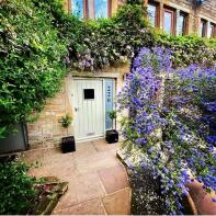 226, Woodhead Road, Holmbridge, Holmfirth HD9 2SA