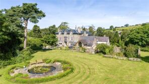 Bryn House, Bryn Junction To A488 Junction Tadpole Bank, Bishops Castle SY9 5LE