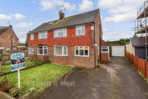 9, Barleycroft, Horsham RH13 8DP