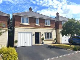 13, Thomas Hill Close, Abergavenny NP7 9FJ