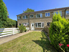 24, Thorne Street, Stainland, Halifax HX4 9EZ