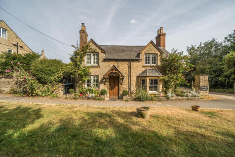 Cassington Road, Eynsham, Witney