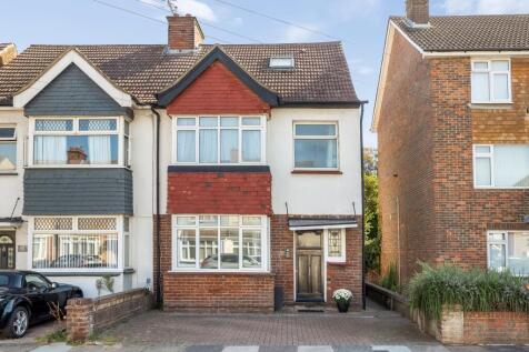 Links Road, Portslade, BN41