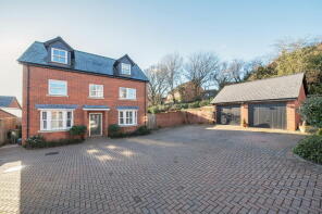 35, Birch Grove, Chepstow NP16 7FH