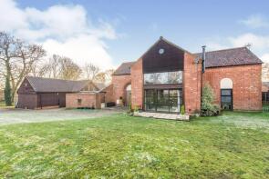 The Old Barn, Dereham Road, Thetford IP25 6SA
