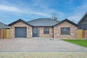 25 Cotswold, Crow Hall Estate, Downham Market PE38 0DG