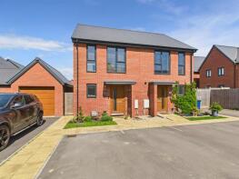 1, Vickers Close, Innsworth, Gloucester GL3 1FJ