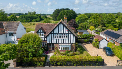 Shorefield Way, Milford on Sea