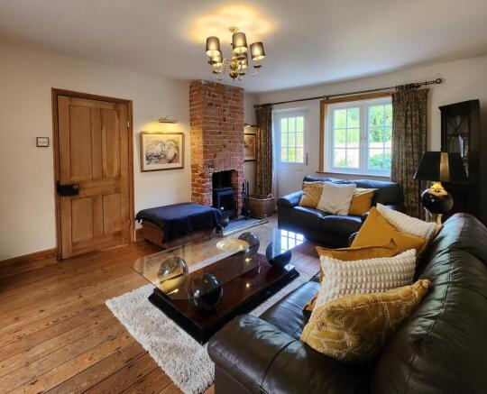 Lounge 1