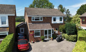 18, Pinedale, Woolaston, Lydney GL15 6PQ