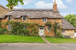 6, Church Bank, Market Harborough LE16 8SN