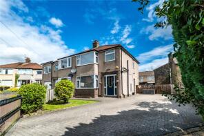 9, Poplar Crescent, Bradshaw, Halifax HX2 9RY