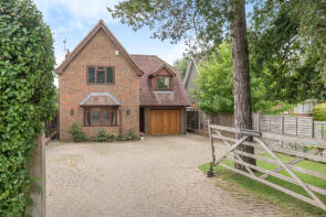 Chestnut Cottage, Westwood Lane, Guildford GU3 2JJ