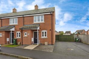15, Tarry Close, Leicester LE8 4BT